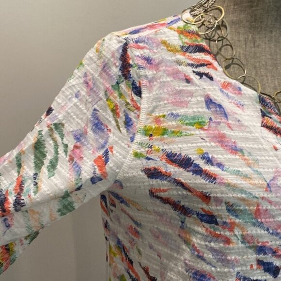 Tribal Multi-Color Sleeved Tee Size Large - Picture 6 of 15